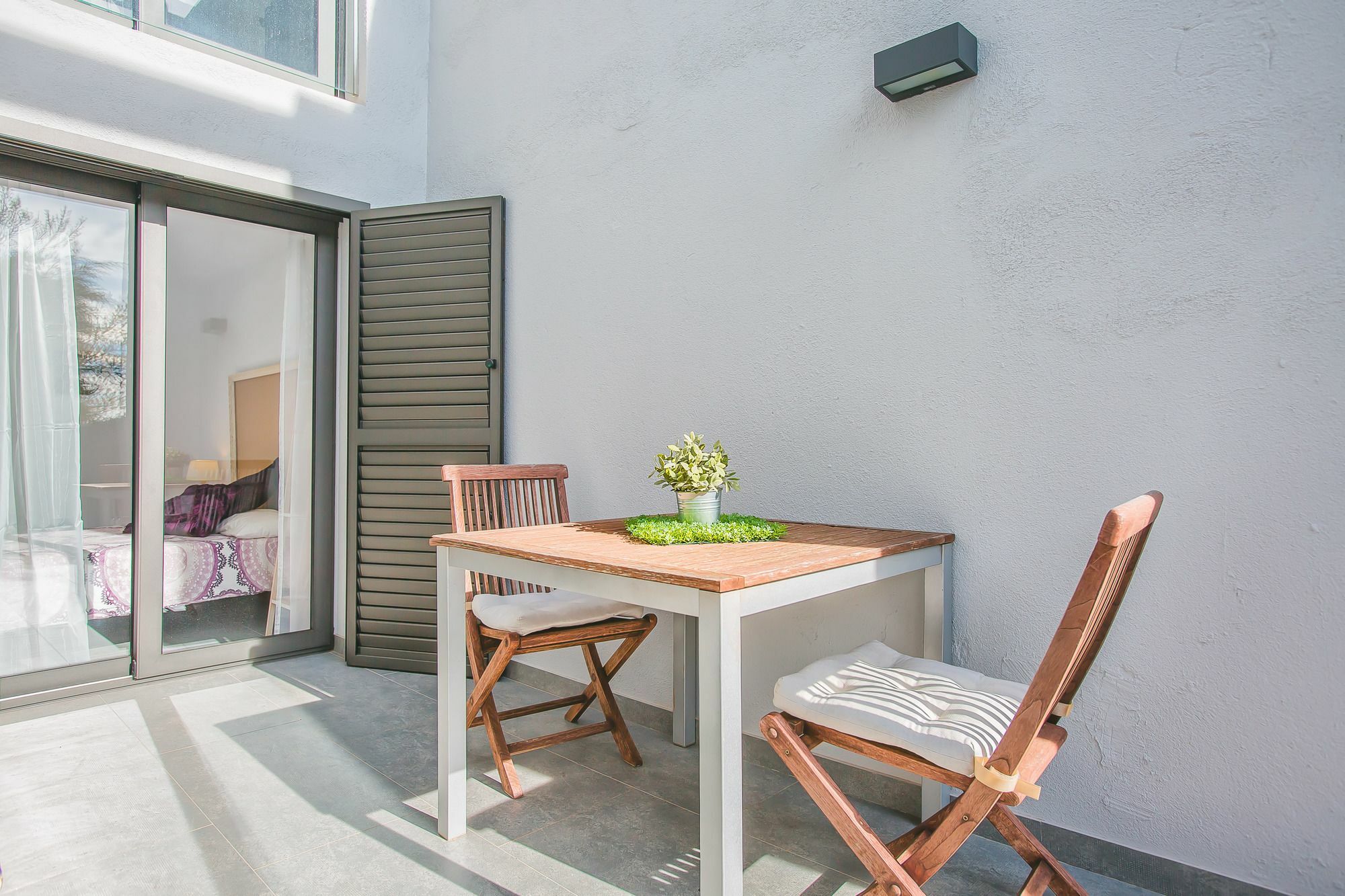 Flateli Montjuic Apartment ชีโรนา ภายนอก รูปภาพ