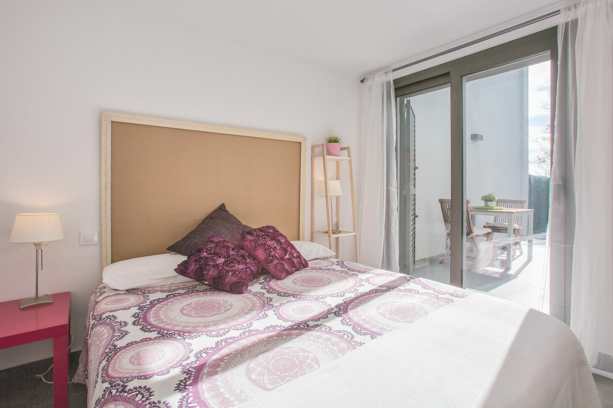 Flateli Montjuic Apartment ชีโรนา ภายนอก รูปภาพ