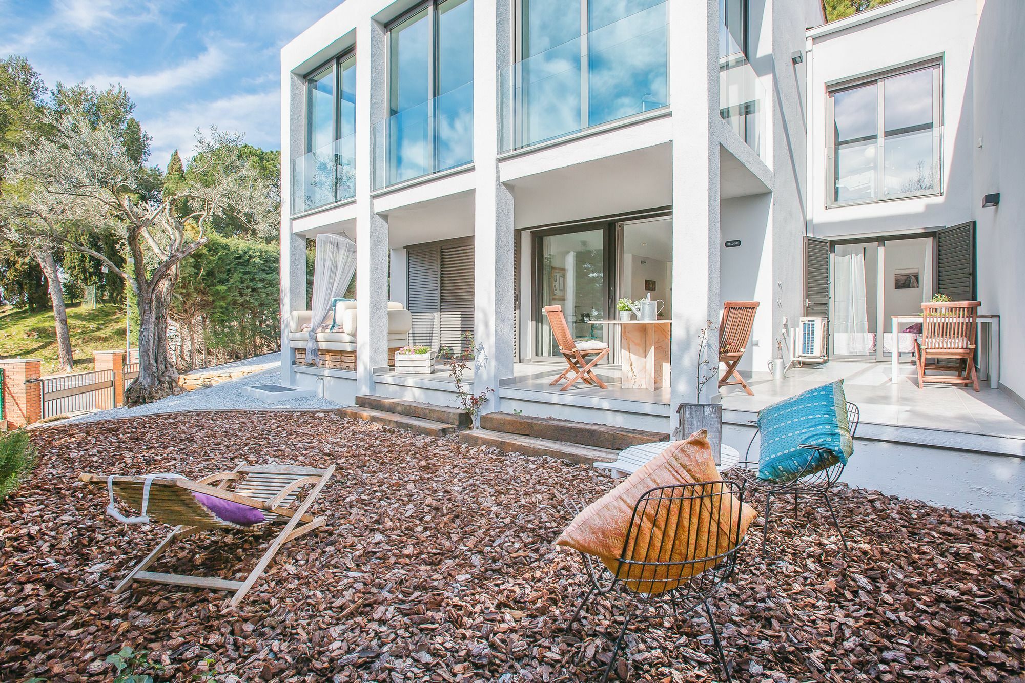 Flateli Montjuic Apartment ชีโรนา ภายนอก รูปภาพ
