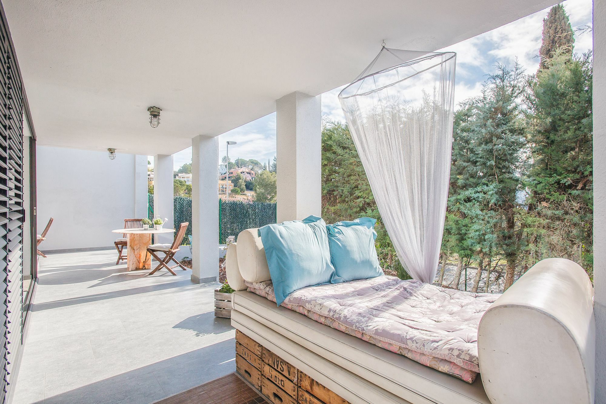 Flateli Montjuic Apartment ชีโรนา ภายนอก รูปภาพ
